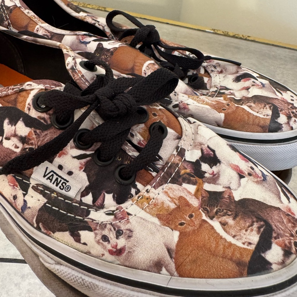 Vans ASPCA Limited Edition - Picture 6 of 6